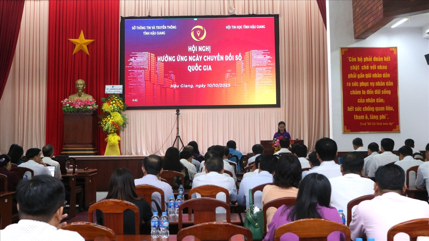 Hậu Giang Hưởng ứng ngày chuyển đổi số quốc gia 10/10