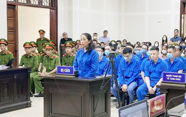 Bị cáo Vũ Liên Oanh tại tòa