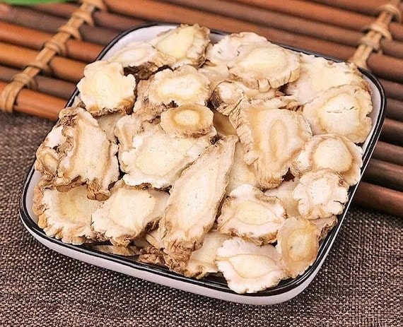 (Tổng hợp) Những bài thuốc hỗ trợ hệ hô hấp từ cây cát cánh 3