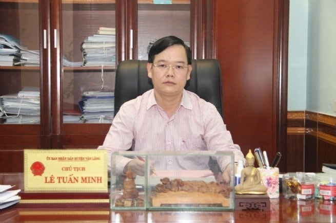 Ông Lê Tuấn Minh, Phó Bí thư Huyện ủy - Chủ tịch UBND huyện Văn Lãng Ông Lê Tuấn Minh, Phó Bí thư Huyện ủy - Chủ tịch UBND huyện Văn Lãng