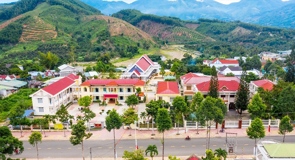 Từ nguồn vốn đầu tư của các Chương trình mục tiêu quốc gia đã làm thay đổi diện mạo vùng đồng bào DTTS và miền núi tỉnh Khánh Hòa