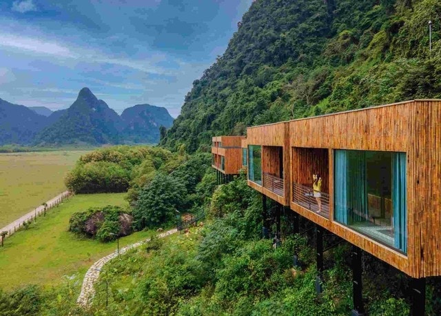 Tú Làn Lodge - mô hình lưu trú thích ứng thời tiết độc đáo ở làng Tân Hoá