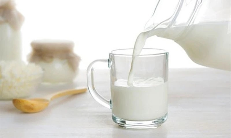 Khi bị ngộ độc rượu nên cho bệnh nhân uống trà đặc ấm hoặc sữa nóng để giúp bệnh nhân tỉnh táo. Khi bị ngộ độc rượu nên cho bệnh nhân uống trà đặc ấm hoặc sữa nóng để giúp bệnh nhân tỉnh táo.