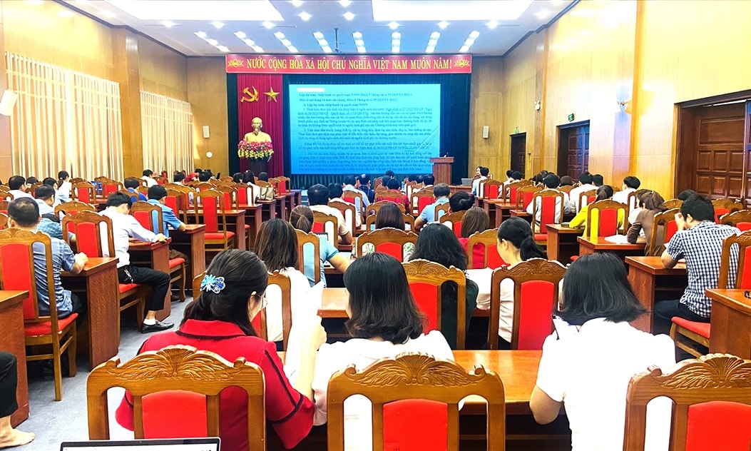 Quang cảnh lớp tập huấn