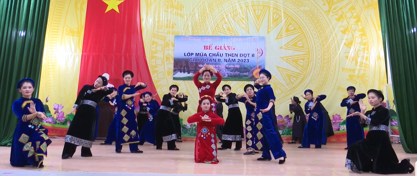 Nhờ sự quyết tâm của các cấp ủy, chính quyền và Nhân dân, đặc biệt là tận dụng nguồn lực đầu từ từ Dự án 6, Chương trình MTQG 1719 đã góp phần khôi phục và phát huy nhiều giá trị văn hóa truyền thống tốt đẹp của các dân tộc huyện Văn Lãng Nhờ sự quyết tâm của các cấp ủy, chính quyền và Nhân dân, đặc biệt là tận dụng nguồn lực đầu từ Dự án 6, Chương trình MTQG 1719 đã góp phần khôi phục và phát huy nhiều giá trị văn hóa truyền thống tốt đẹp của các dân tộc huyện Văn Lãng