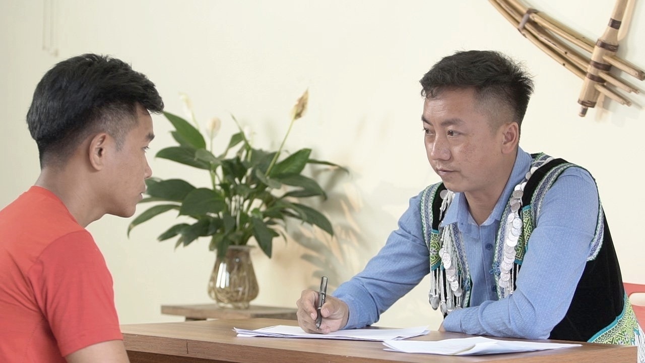 Người mang bài thuốc gia truyền chữa bệnh miễn phí cho người nghèo Người mang bài thuốc gia truyền chữa bệnh miễn phí cho người nghèo