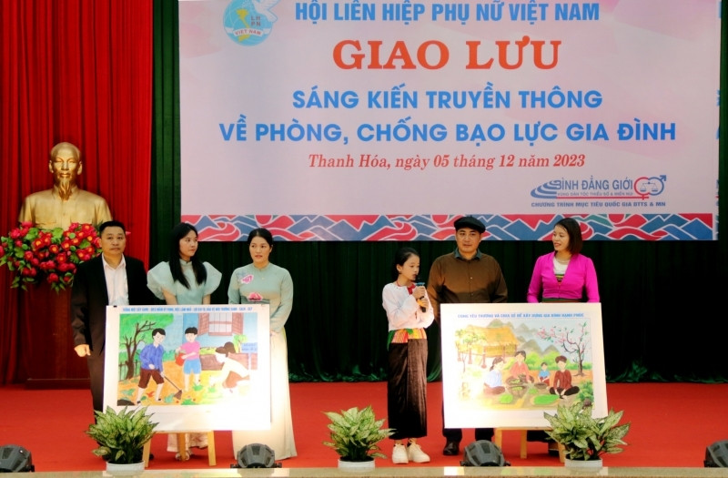 Chương trình giao lưu sáng kiến truyền thông về phòng, chống bạo lực gia đình tại Thanh Hóa