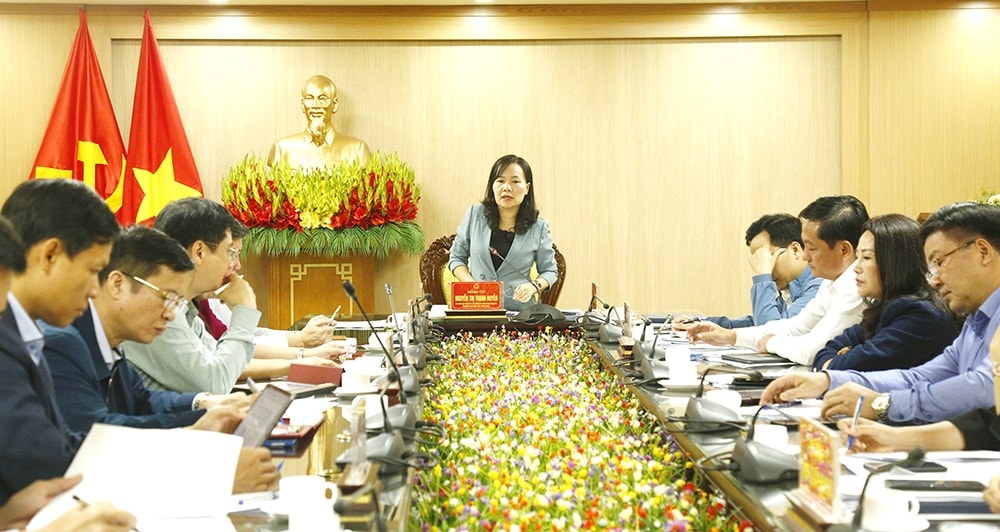 Trưởng Đoàn giám sát Nguyễn Thị Thanh Huyền phát biểu kết luận buổi giám sát