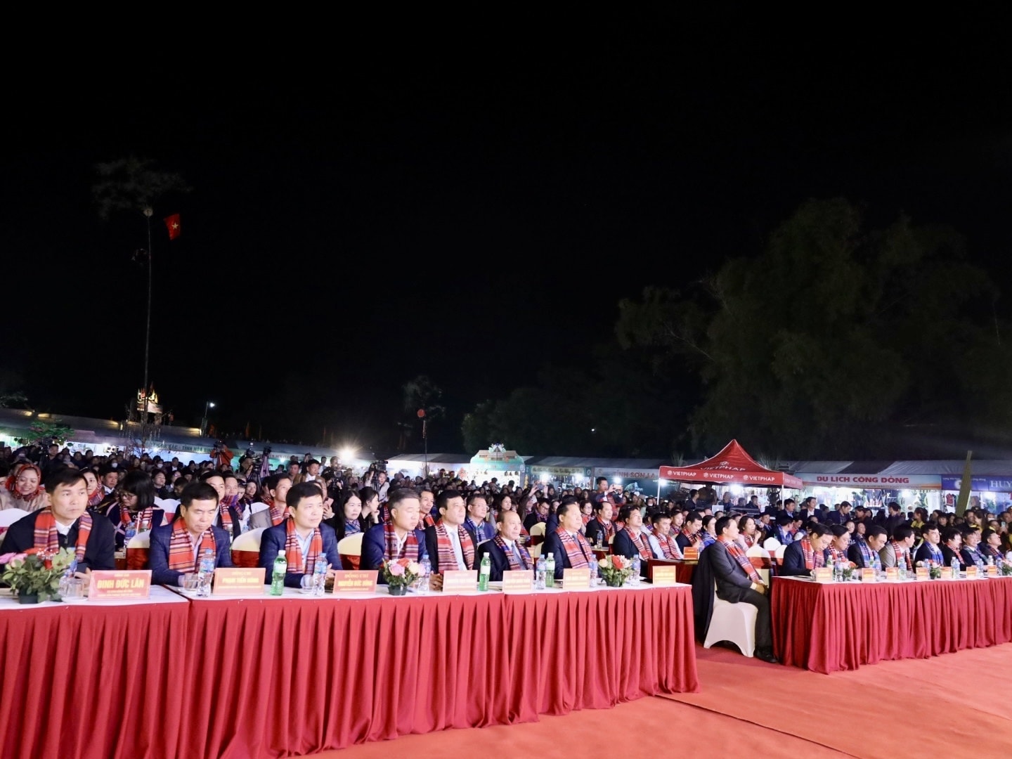 Toàn cảnh Lễ khai mạc Liên hoan