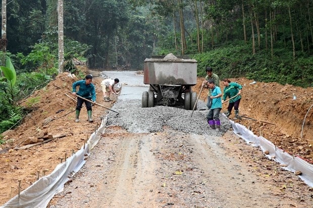 (Ban Chuyên đề - CĐ CTMTQG Yên Sơn)  Yên Sơn (Tuyên Quang): Quan tâm đặc biệt đầu tư phát triển toàn diện vùng đồng bào dân tộc thiểu số và miền núi