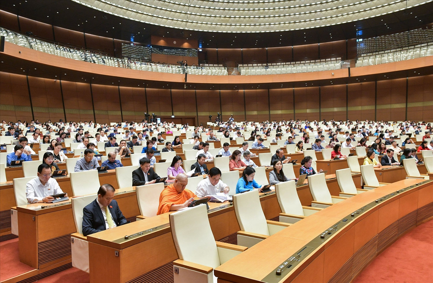 Các đại biểu Quốc hội tham dự phiên họp