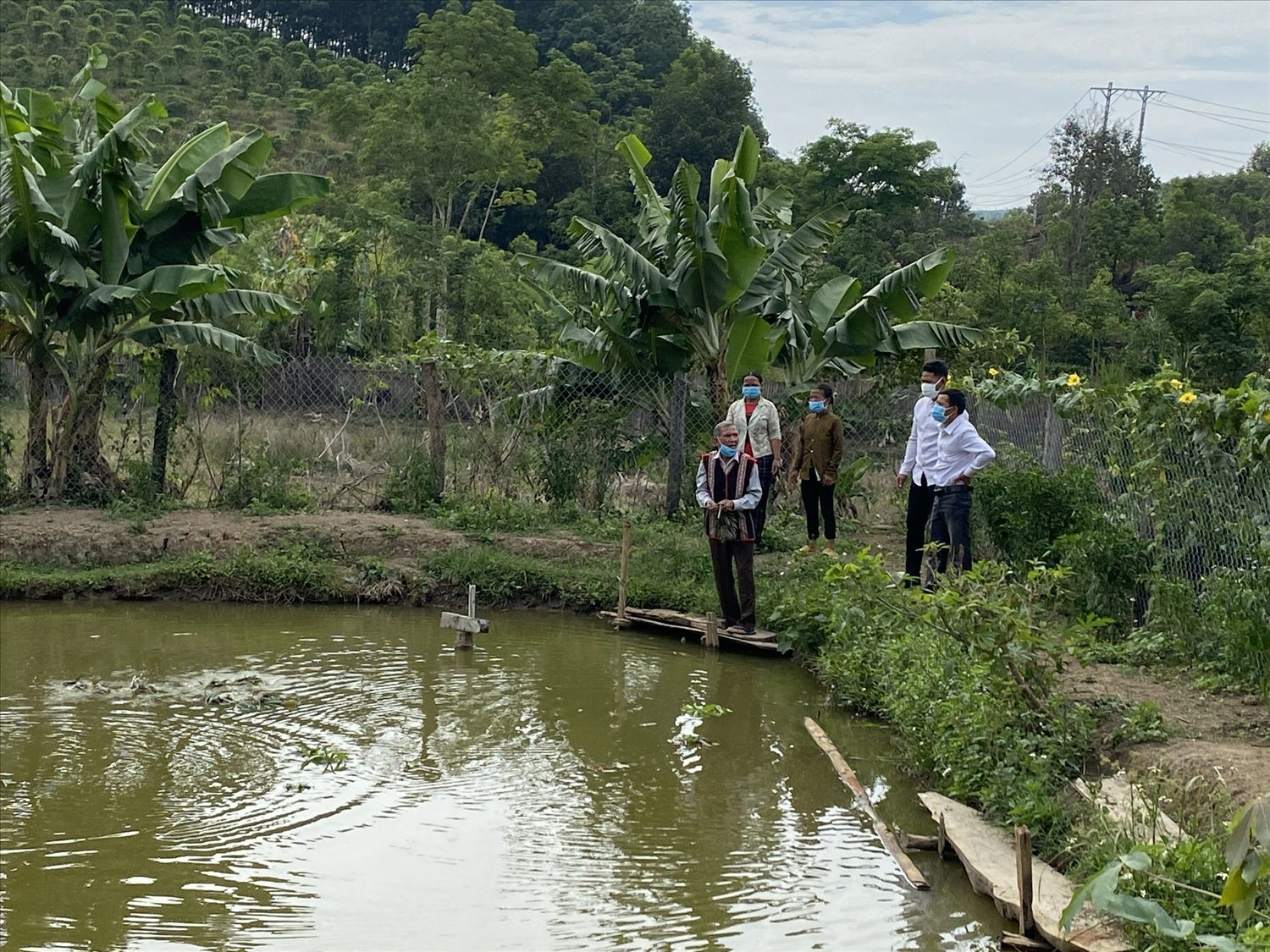 Già làng A Lào, Người có uy tín ở thôn Đăk Răng, xã Pờ Y, huyện Ngọc Hồi, Kon Tum tích cực vận động người dân thay đổi nếp nghĩ, cách làm xây dựng cuộc sống ấm no Già làng A Lào, Người có uy tín ở thôn Đăk Răng, xã Pờ Y, huyện Ngọc Hồi, Kon Tum tích cực vận động người dân thay đổi nếp nghĩ, cách làm xây dựng cuộc sống ấm no