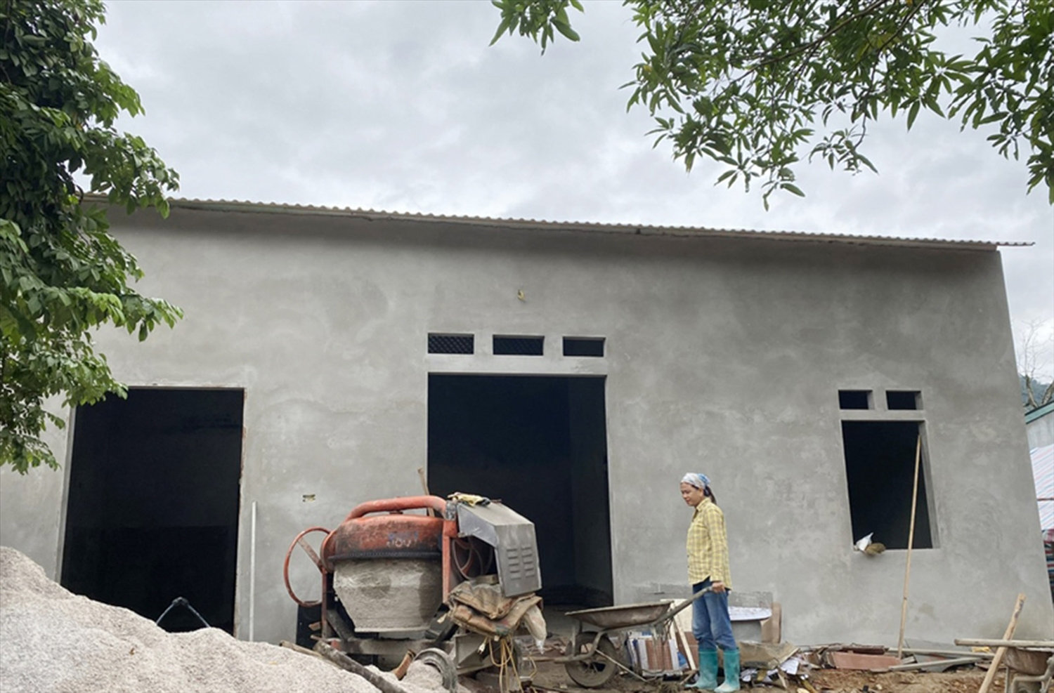 Nhờ nguồn lực từ Chương trình MTQG 1719 đã giúp người dân vùng đồng bào DTTS có nhà mới khang trang Nhờ nguồn lực từ Chương trình MTQG 1719 đã giúp người dân vùng đồng bào DTTS có nhà mới khang trang