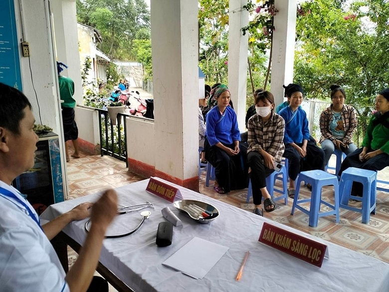 Bài chính luận. (BCĐ- CĐ Thông tin Đối ngoại) : Việt Nam luôn quan tâm bảo đảm quyền của người dân tộc thiểu số