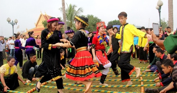 Bài chính luận. (BCĐ- CĐ Thông tin Đối ngoại) : Việt Nam luôn quan tâm bảo đảm quyền của người dân tộc thiểu số 2