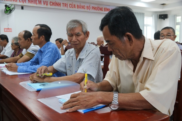 Người có uy tín trong đồng bào DTTS trên địa bàn tỉnh tham gia Hội nghị cung cấp thông tin năm 2023 do Ban Dân tộc tỉnh Kiên Giang tổ chức.
