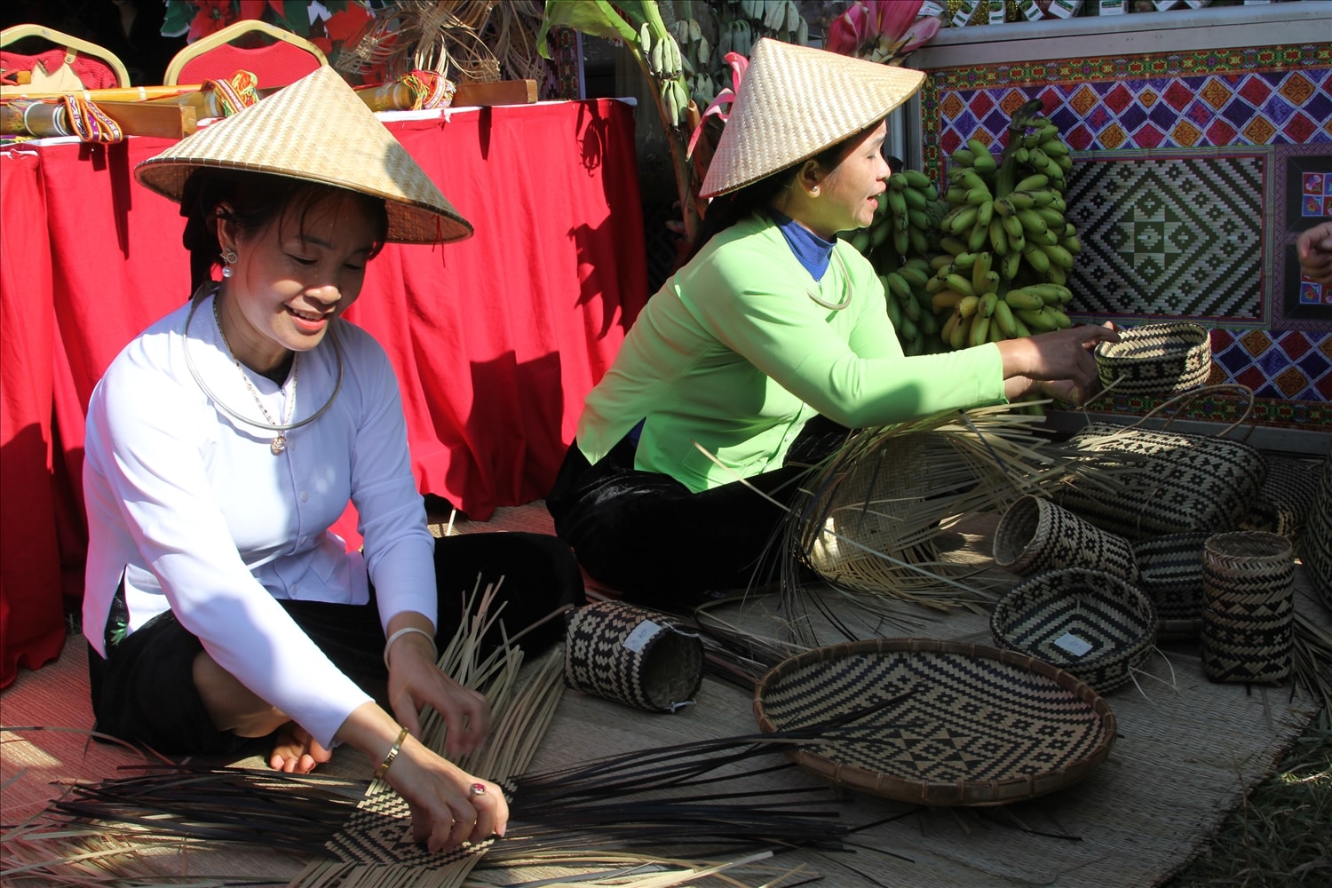 Mô hình du lịch cộng đồng đã giúp tạo sinh kế cho đồng bào DTTS Mô hình du lịch cộng đồng đã giúp tạo sinh kế cho đồng bào DTTS