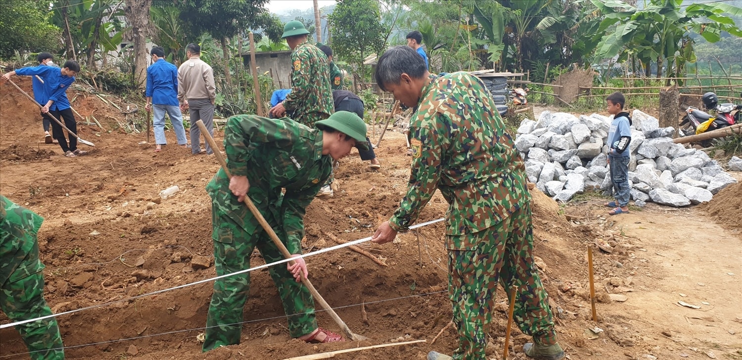 (CĐ Tương Dương, Nghệ An): Người có uy tín Kha Văn Toàn “Nghỉ hưu, không nghỉ việc” 3