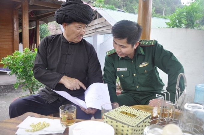 Ông Pờ Dần Xinh ở xã Sín Thầu, huyện Mường Nhé là một trong những Người có uy tín bảo tồn văn hóa dân tộc của người Hà Nhì. (Ảnh: TA)