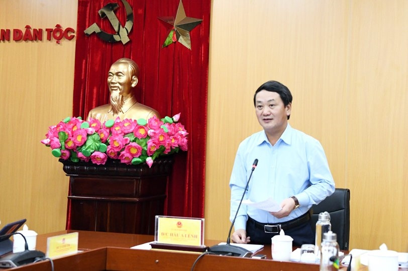 Bộ trưởng, Chủ nhiệm UBDT Hầu A Lềnh chủ trì Hội nghị