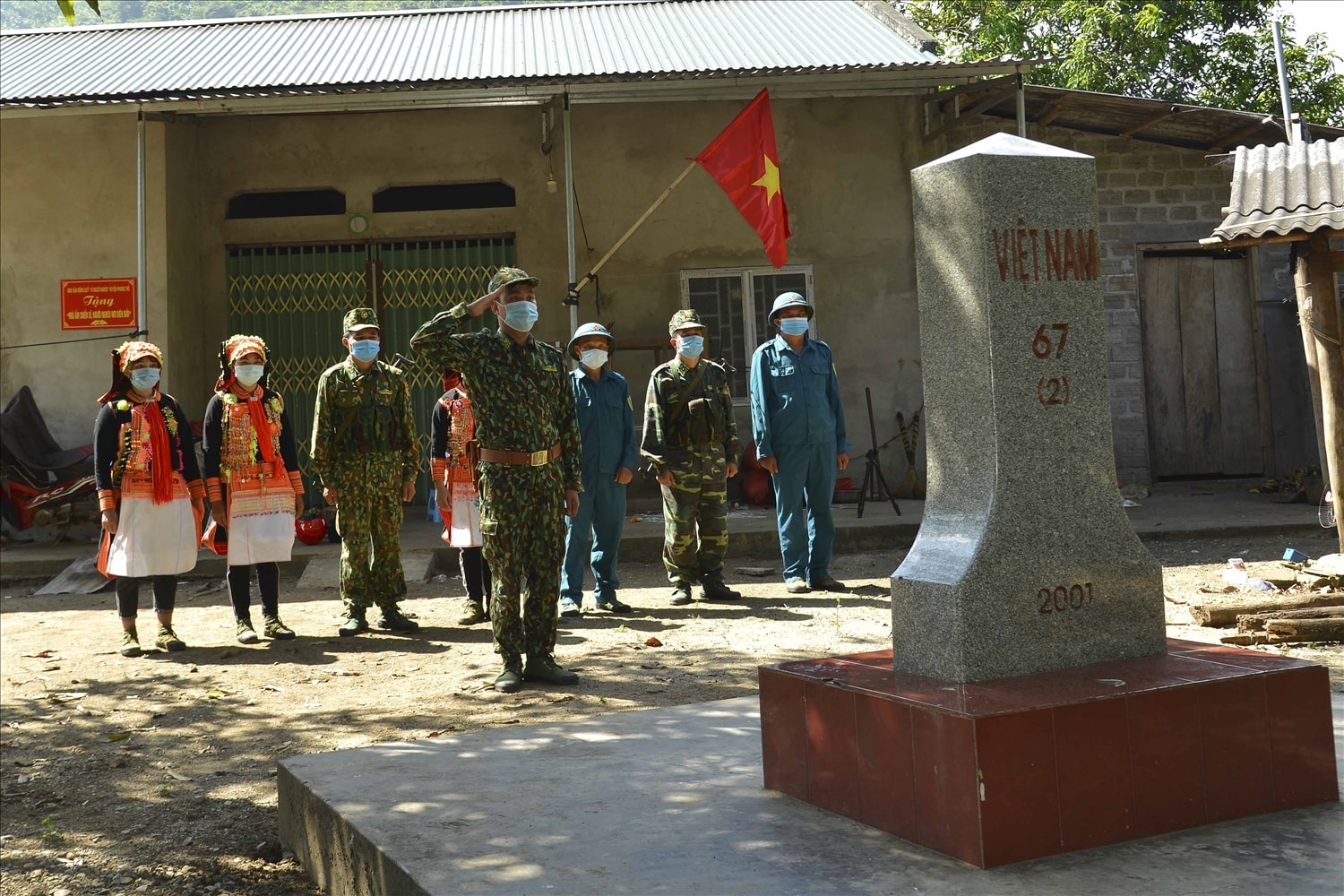 (CĐ LAI CHÂU) Những 