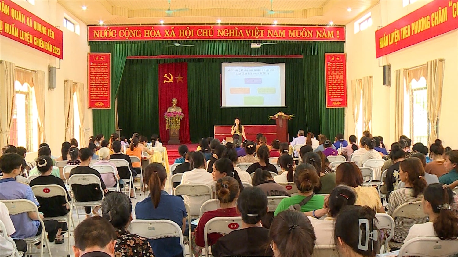 Ban Dân tộc tỉnh Vĩnh phúc tổ chức Hội nghị thông tin, tuyên truyền về giảm thiểu tình trạng tảo hôn và hôn nhân cận huyết thống trong vùng đồng bào DTTS