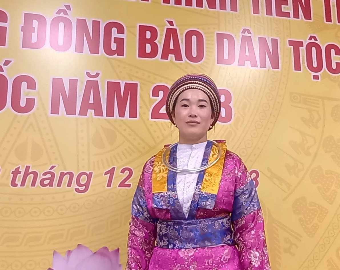 Người có uy tín Mua Thị Và