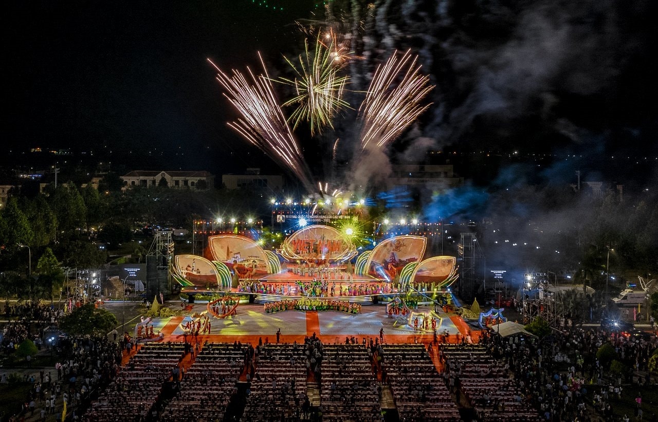 Festival quốc tế ngành hàng lúa gạo Việt Nam - Hậu Giang 2023 diễn ra từ ngày 11 đến ngày 14/12