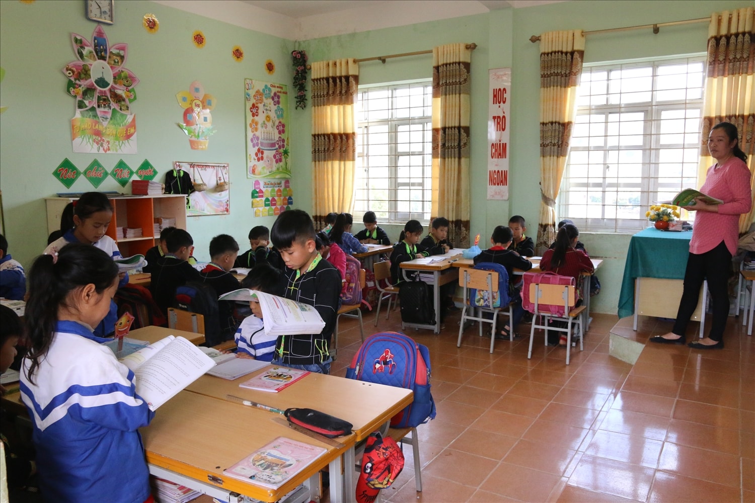 Tỷ lệ trường học, phòng học kiên cố ngày càng tăng