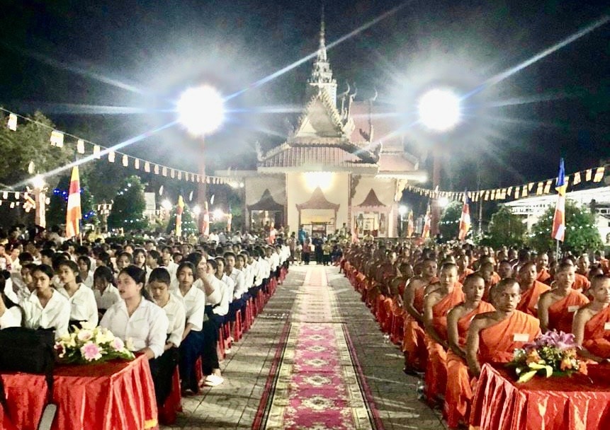 Hàng năm các chùa Nam Tông trên địa bàn tỉnh Trà Vinh  tổ chức  thi kiến thức Phật học cho hàng trăm phật tử và tăng sinh tham gia 