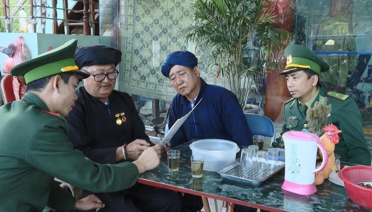 (BCĐ- TT vận động ND) Mường Nhé (Điện Biên): Bình minh trên đỉnh Khoan La San 1