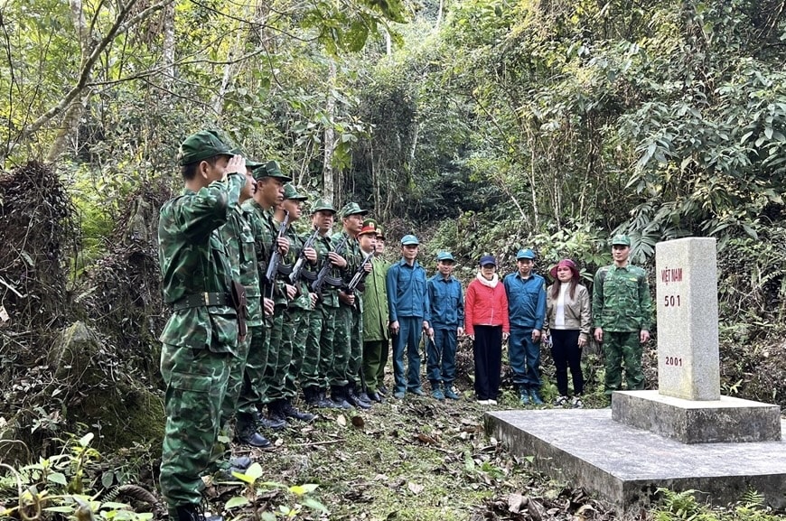 (BCĐ - tin - Thông tin đối ngoại) Bộ đội Biên phòng tỉnh Hà Giang: Tăng cường tuần tra, kiểm soát đường biên, cột mốc dịp cuối năm 2