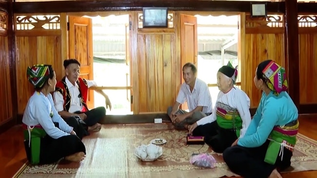 Những năm qua, đội ngũ Người có uy tín là người DTTS đã có những đóng góp quan trọng trên tất cả các lĩnh vực, góp phần phát triển KT-XH.
