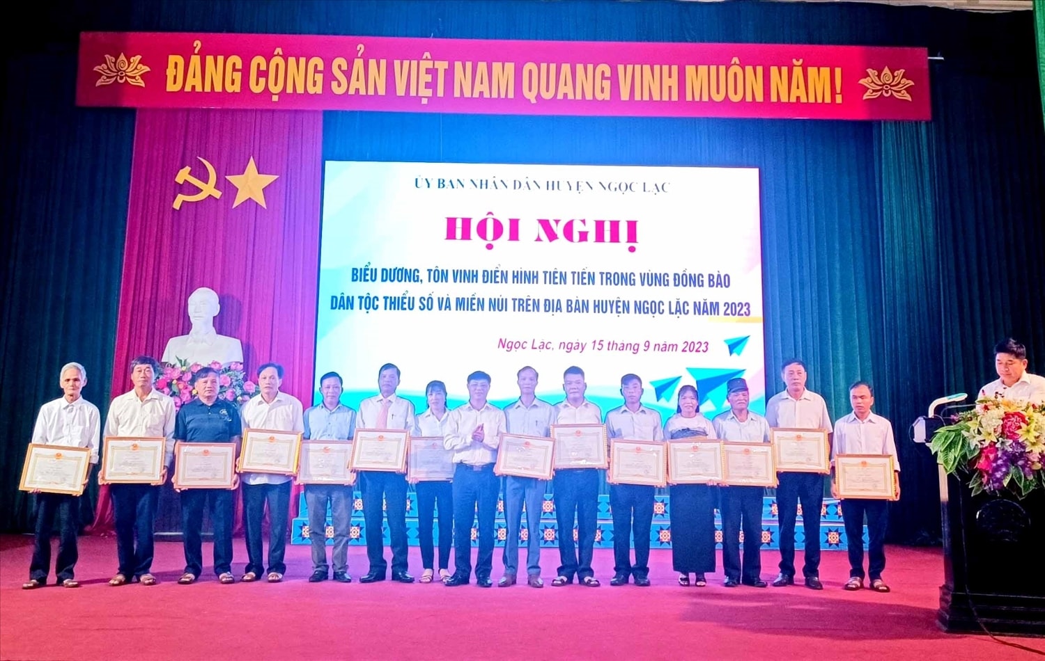 Giai đoạn 2021-2023 huyện Ngọc Lặc có 177 đại biểu là điển hình tiên tiến trong vùng đồng bào DTTS và miền núi trên địa bàn huyện