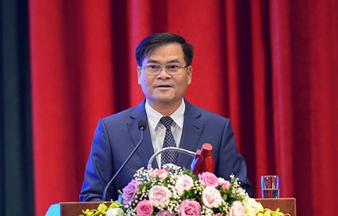 Tân Thứ trưởng Bộ Tài chính Bùi Văn Khắng Tân Thứ trưởng Bộ Tài chính Bùi Văn Khắng