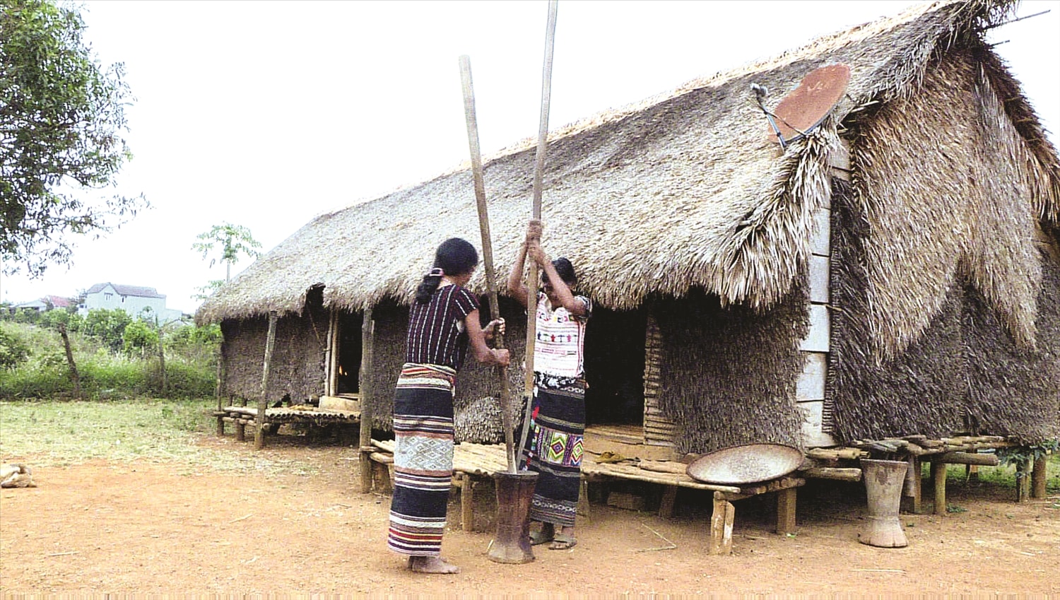 Ngôi nhà dài của bà Ka Dít