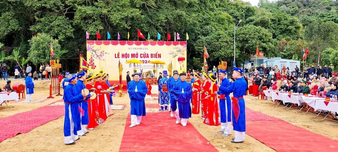 Lần đầu tiên tổ chức lễ hội Mở cửa biển ở huyện đảo Cô Tô