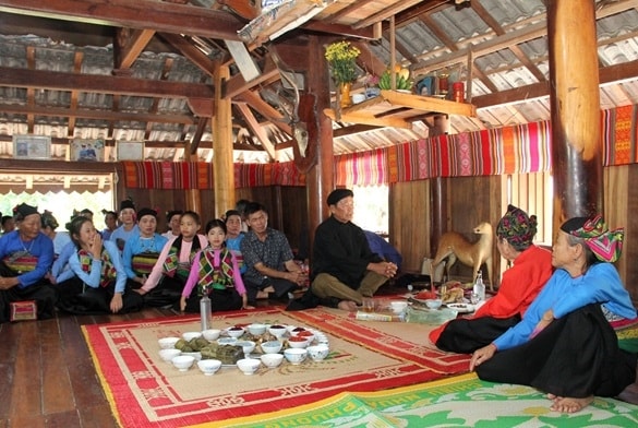 Lễ mo mừng thọ tại huyện Ea Kar (Ảnh: Phương Anh)