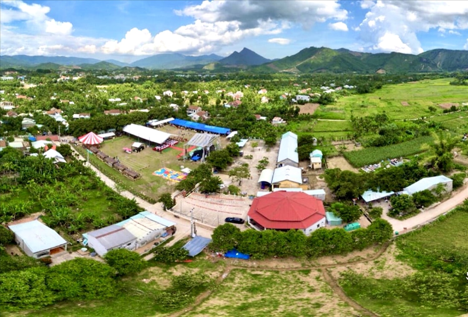 Làng cổ Đại Bình nhìn từ trên cao