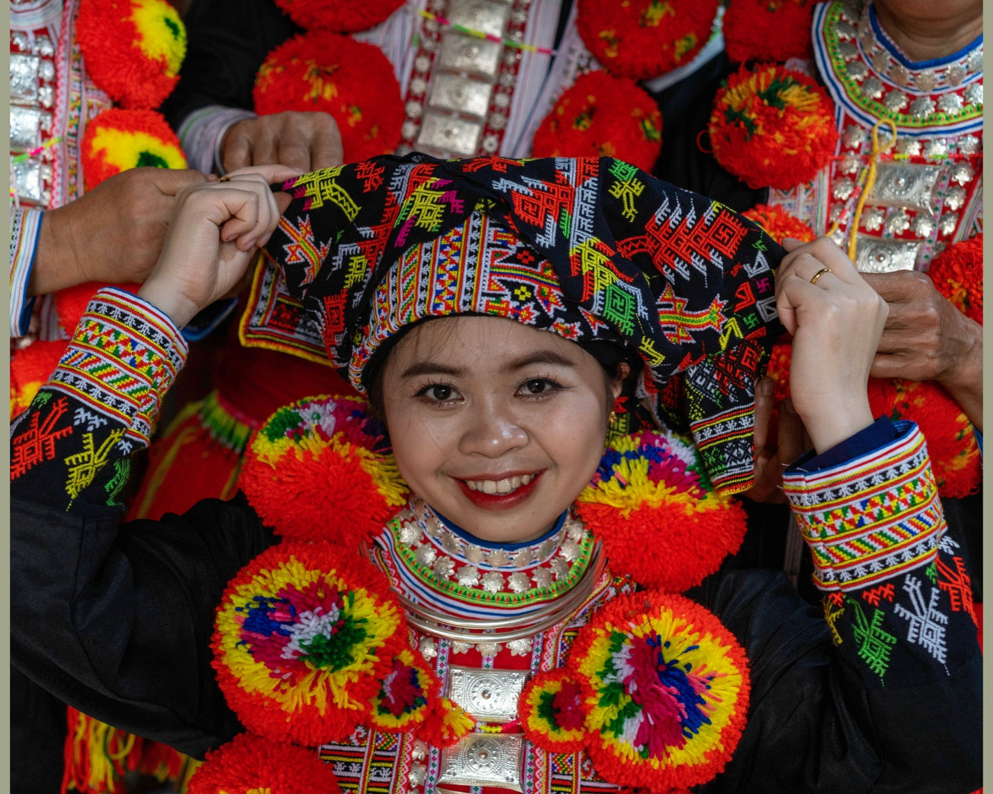 Nụ cười hạnh phúc của cô dâu Ma Thanh Mai