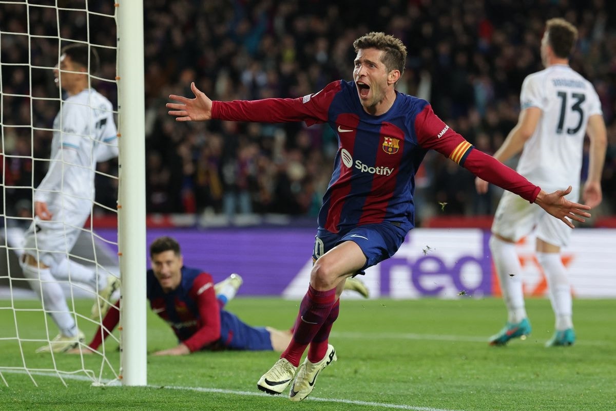 Barca giành vé vào Tứ kết Cúp C1 châu Âu sau 3 năm (Ảnh IT)