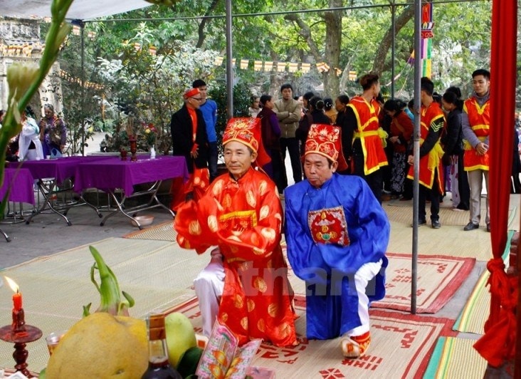 Lễ bái Phật trong Lễ hội Chùa Trầm (Ảnh tư liệu) Lễ bái Phật trong Lễ hội Chùa Trầm (Ảnh tư liệu)