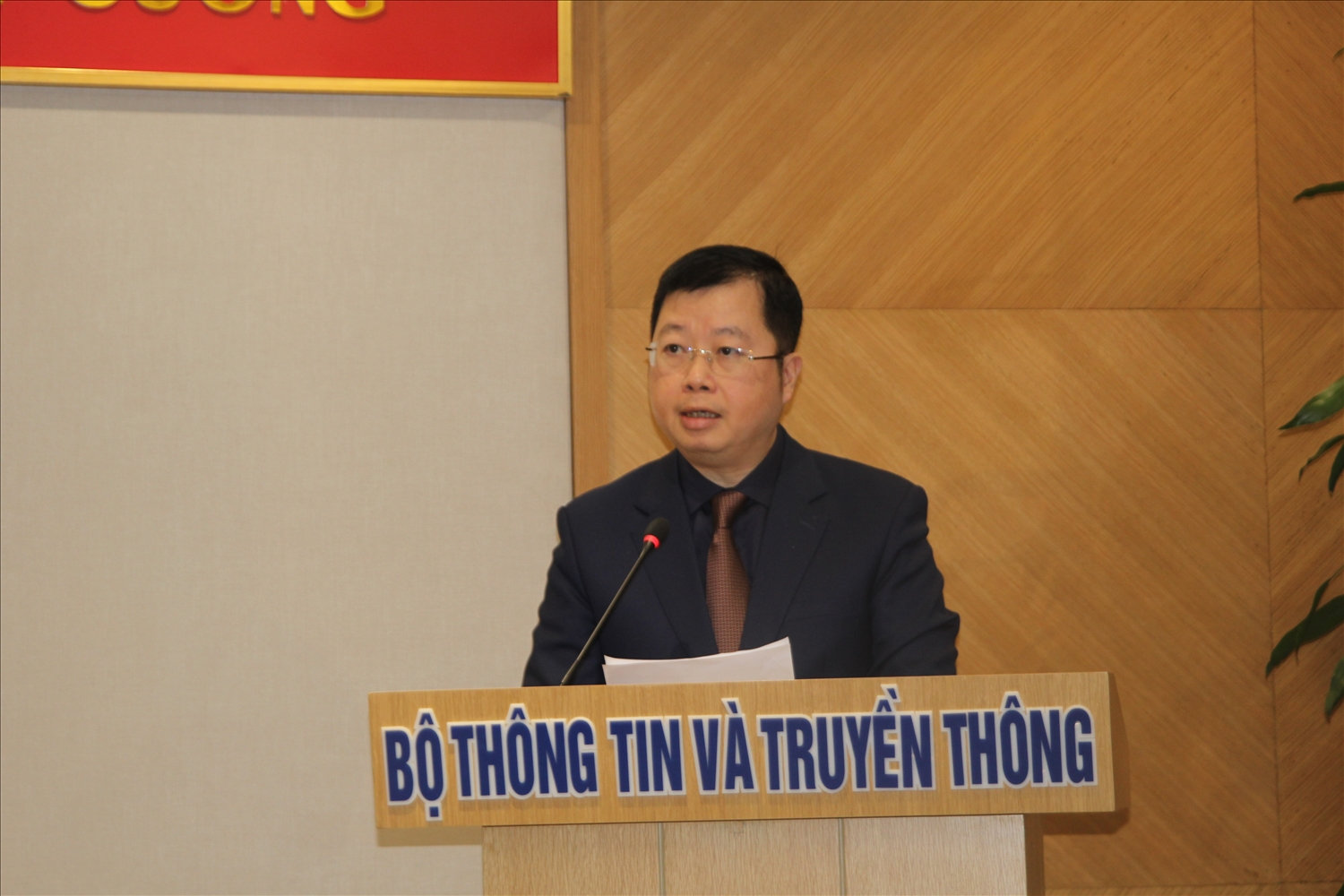 Thứ trưởng Bộ Thông tin và Truyền thông Nguyễn Thanh Lâm phát biểu tại buổi phát động Thứ trưởng Bộ Thông tin và Truyền thông Nguyễn Thanh Lâm phát biểu tại buổi phát động