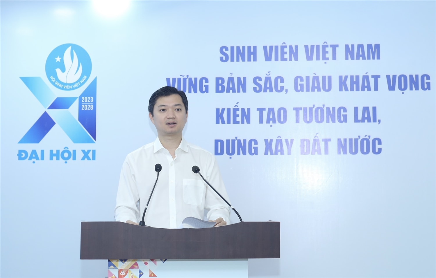 Bí thư Trung ương Đoàn, Chủ tịch Trung ương Hội Sinh viên Việt Nam Nguyễn Minh Triết phát biểu tại Hội nghị
