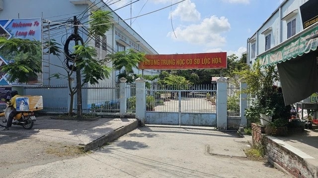 Trường THCS Lộc Hòa nơi xảy ra vụ nghi ngộ độc khí từ 