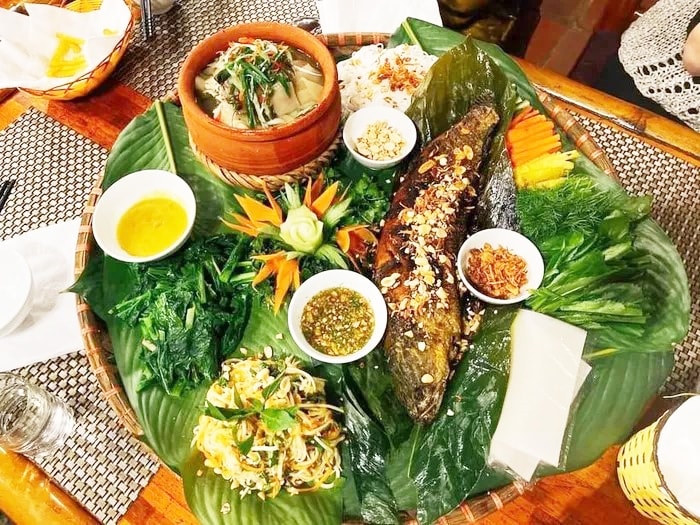 Ẩm thực khó quên của những người dân địa phương Ẩm thực khó quên của những người dân địa phương