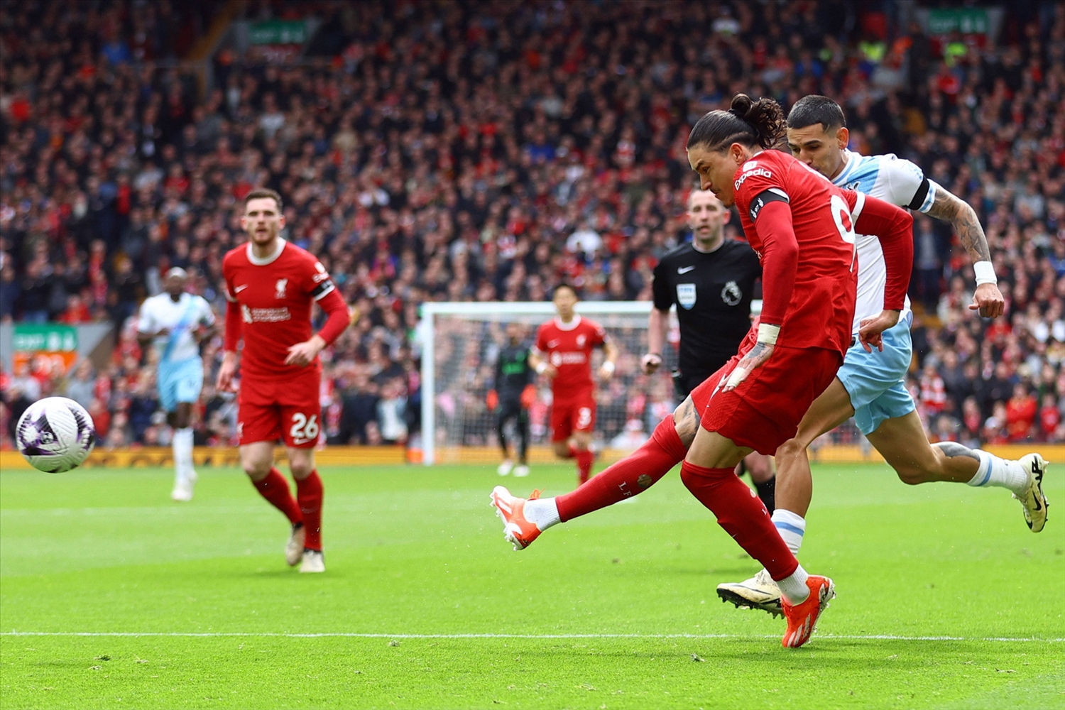 Các cầu thủ Liverpool đã phung phí quá nhiều cơ hội (Ảnh IT)