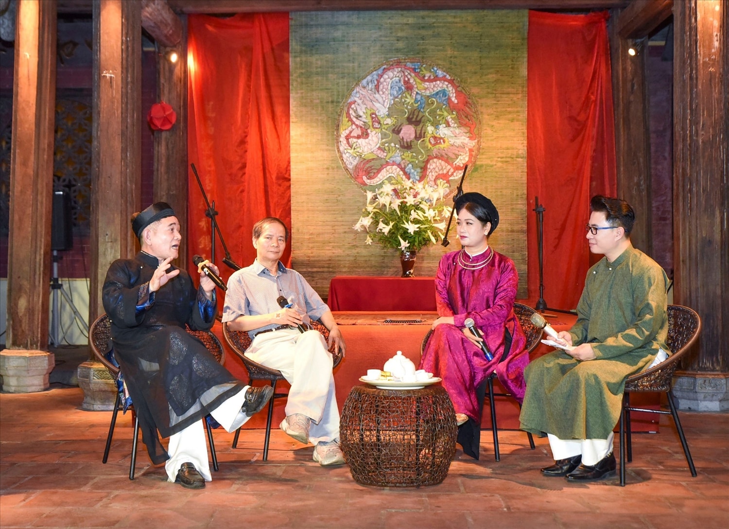 Các diễn giả tham gia Talkshow “Tinh hoa văn hoá ca trù”
