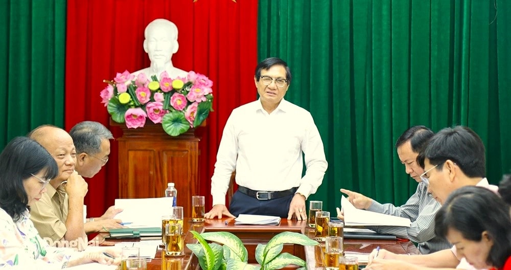 Phó chủ tịch UBND tỉnh Nguyễn Sơn Hùng chủ trì hội nghị sơ kết hoạt động quý I của Ban đại diện Hội đồng quản trị Ngân hàng Chính sách xã hội chi nhánh tỉnh