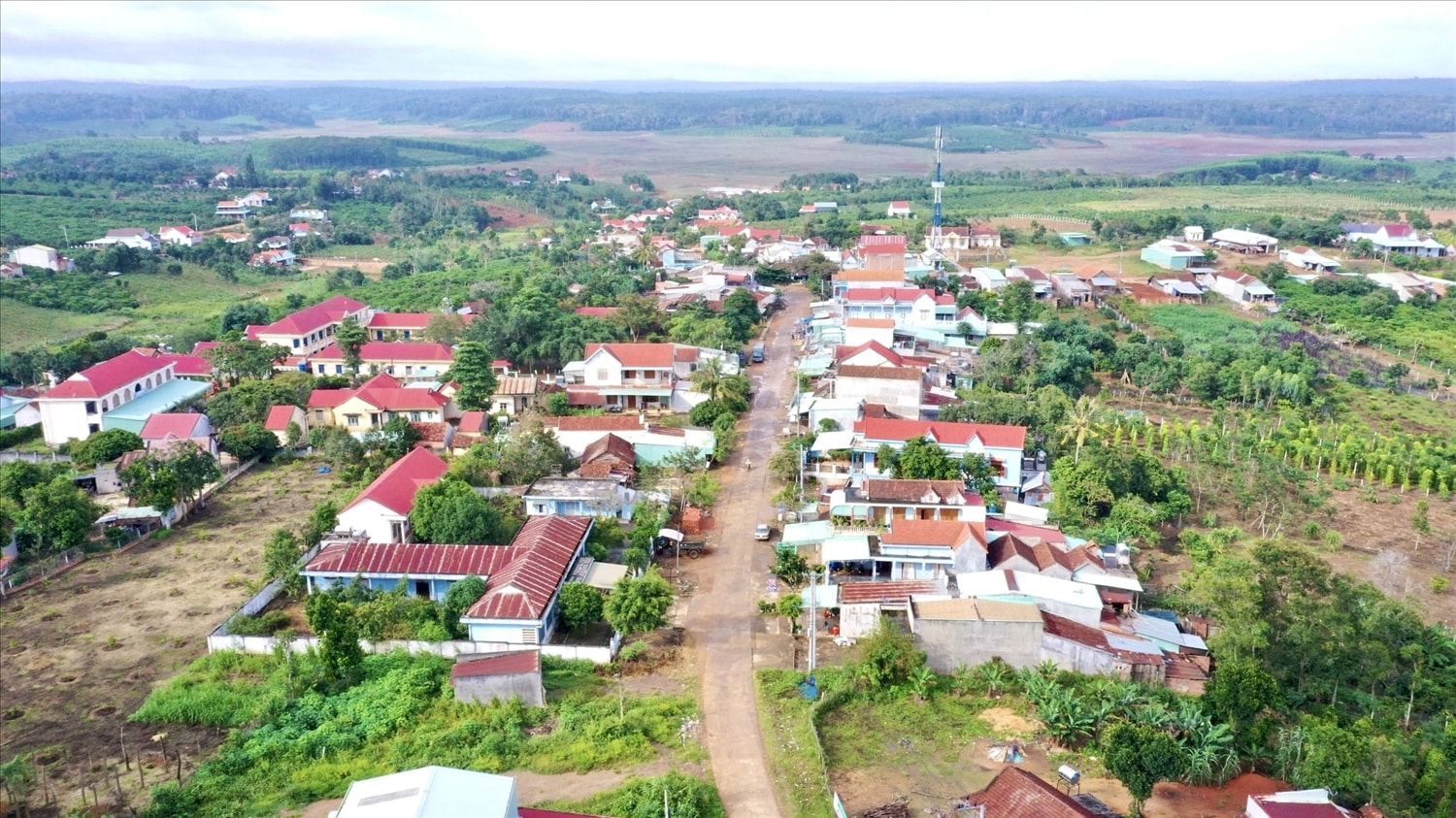Gia Lai đang nỗ lực tháo gỡ “nút thắt”, phấn đấu xây dựng NTM đạt kết quả cao và bền vững